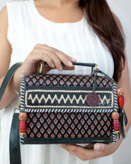 Indian Kutch Ajarakh Hut Bag