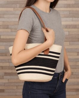 Striped Woven Tote Bag_white-min